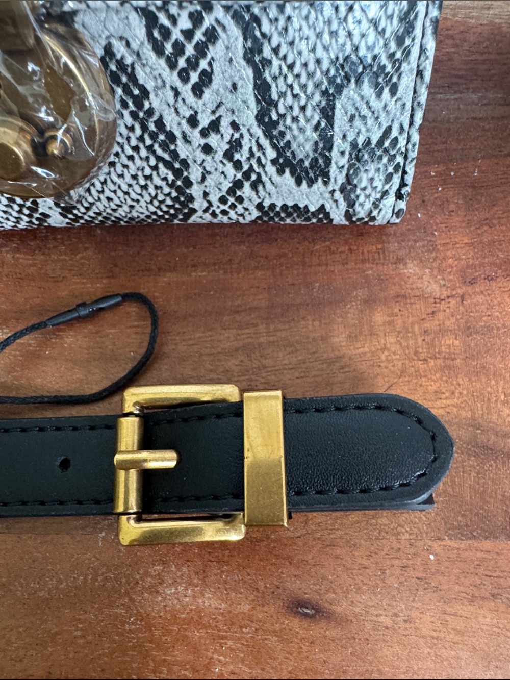 Steve Madden NWT Snake-Print Wristlet - Picture 8 of 10